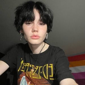 Meet your Posher, Lucy